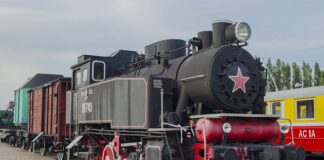 Jak dodać atrybut alt?