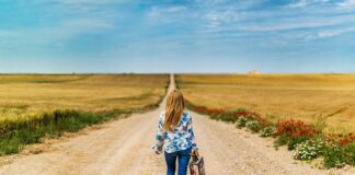 Co to znaczy distance learning?