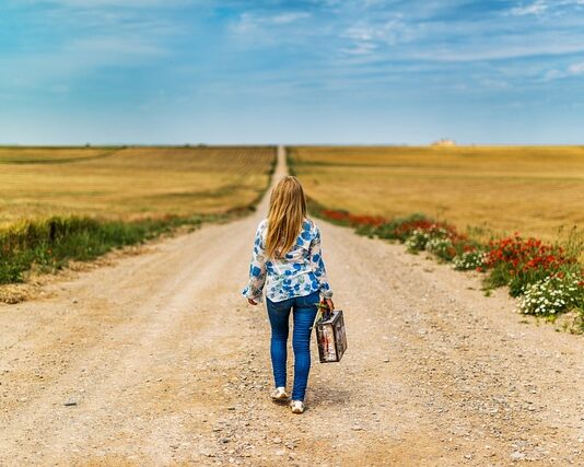 Co to znaczy distance learning?