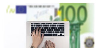 Ile zarabia lider projektu?